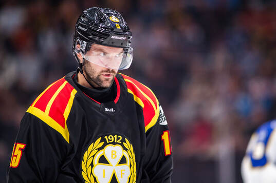 Brynäs Simon Bertilsson deppar