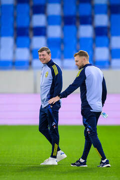 Head coach Jon Dahl Tomasson and assistant coach Sebastian