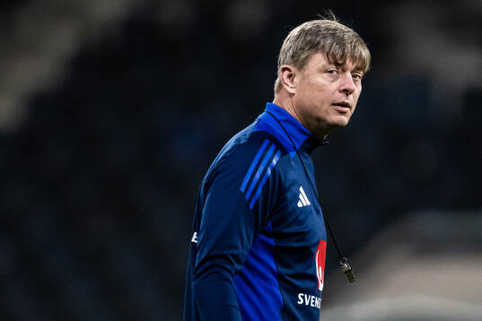 head coach Jon Dahl Tomasson of the Swedish men's football