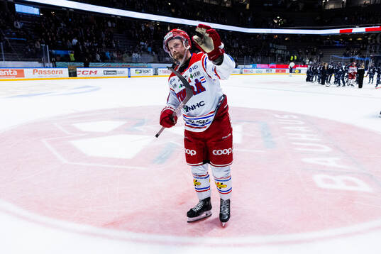 Timrås Jonathan Dahlén deppar