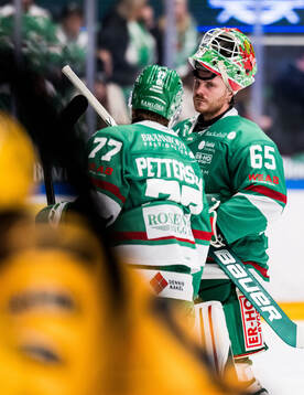 Rögles målvakt Christoffer Rifalk deppar