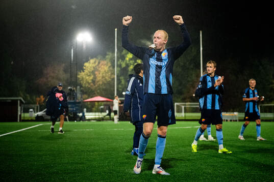 Djurgårdens Peter Therkildsen  jublar