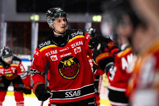 Luleås Markus Nurmi jublar
