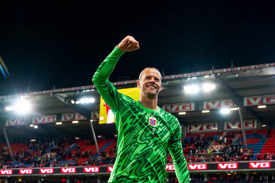 Goalkeeper Ørjan Håskjold Nyland of Norway celebrates