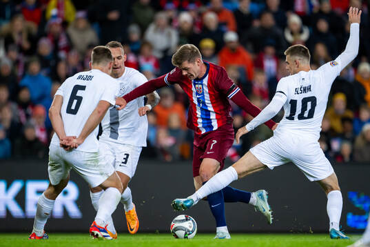 Alexander Sørloth of Norway and Timi Elsnik of Slovenia
