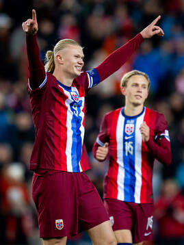 Erling Braut Haaland celebrates