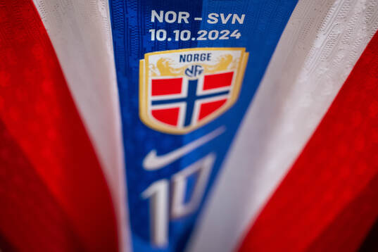 A home kit of Norway in the dressing room