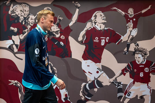 Sondre Langås of Norway arrives