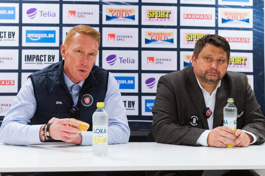 Växjös tränare Jörgen Jönsson och MoDos tränare
