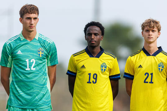 goalkeeper Nils Ramming, Nuurdin Ali Mohudin and Maximilian