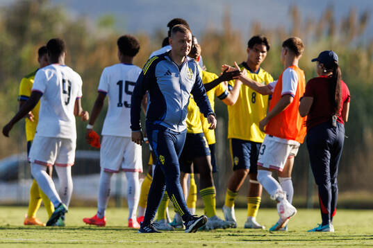 Head coach Andreas Pettersson of Sweden