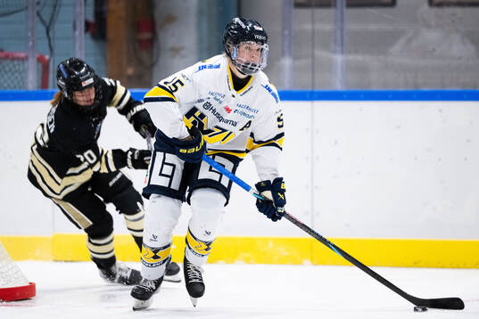 HV71s Jessica Adolfsson