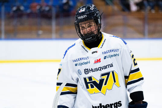 HV71s Teghan Inglis deppar