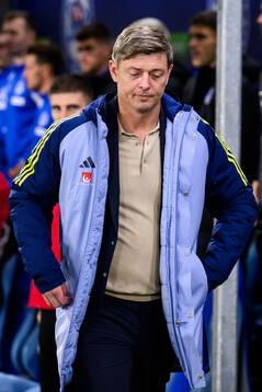 head coach Jon Dahl Tomasson of Sweden