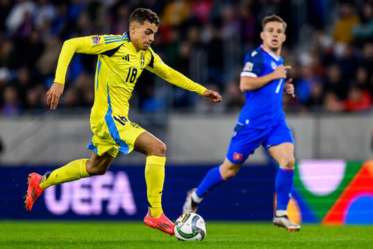 Yasin Ayari of Sweden