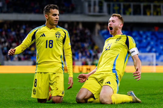 Yasin Ayari and Dejan Kulusevski of Sweden celebrates