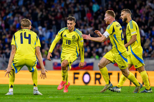 Yasin Ayari of Sweden celebrates