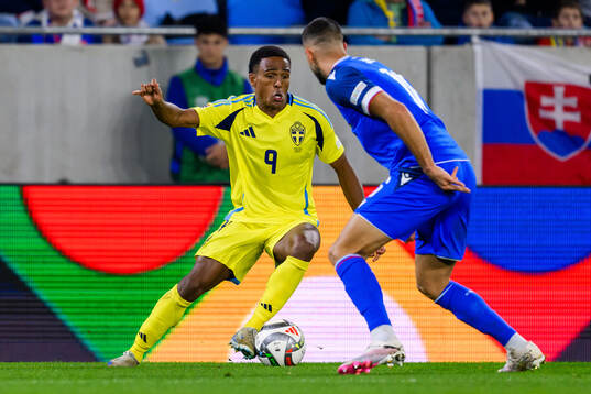 Niclas Eliasson of Sweden