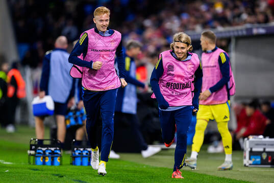 Hugo Larsson and Sebastian Nanasi of Sweden