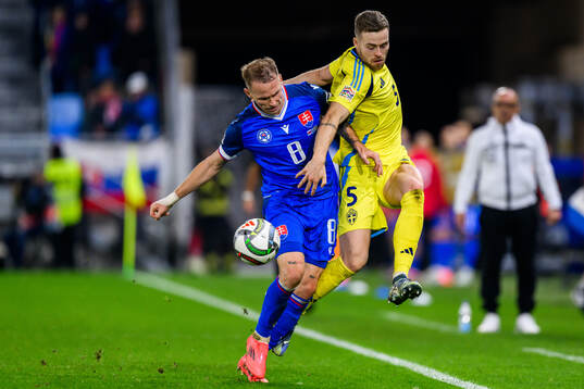 Ondrej Duda of Slovakia and Gabriel Gudmundsson of Sweden
