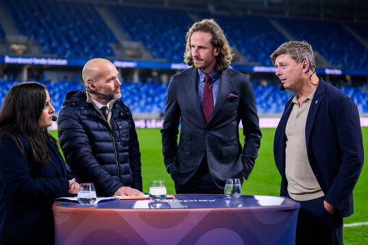 head coach Jon Dahl Tomasson of Sweden in the Viasat studio