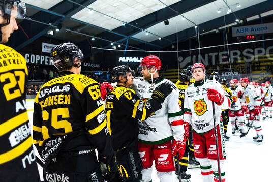 Västerås Malte Sjögren och Moras Roope Laavainen