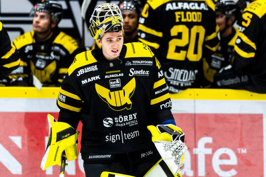 Västerås målvakt Rasmus Korhonen deppar