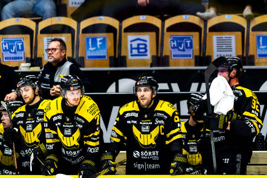 Västerås Konstantin Komarek deppar