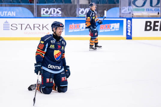 Djurgårdens Dick Axelsson deppar