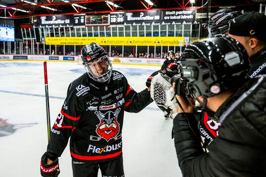 Nybros Otto Henell jublar