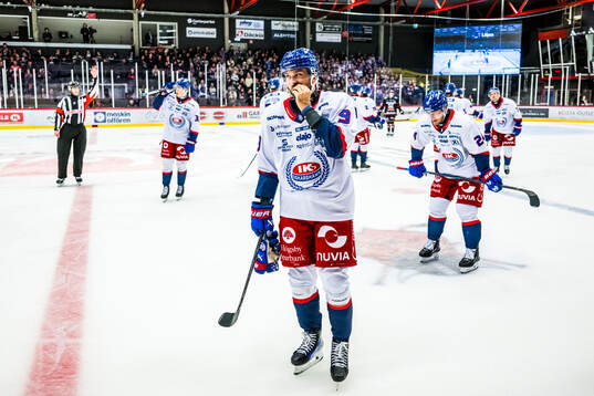 IK Oskarshamns Eero Savilahti deppar