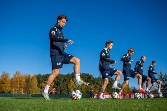 Felix Horn Myhre, Patrick Berg and players of the Norwegian