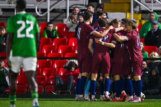 Players of Norway celebrate