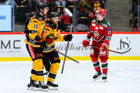 Luleås Eetu Koivistoinen jublar