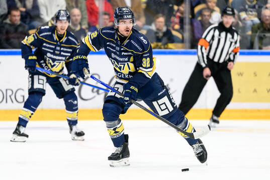 HV71s Oscar Engsund