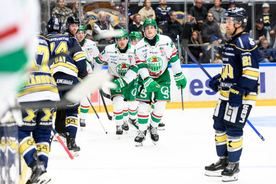 Rögles Jacob Peterson jublar