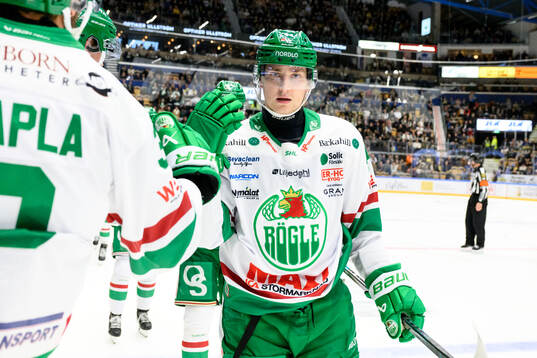 Rögles Jacob Peterson jublar