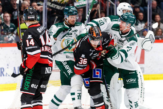Färjestads Magnus Nygren och Adam Ollas Mattsson