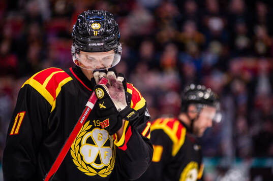 Brynäs Viktor Persson deppar