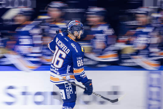 Växjös Joachim Blichfeld jublar