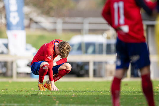 Bläddra bland fler bilder av Fotboll, Ettan södra, herr, Tvååker - Torn