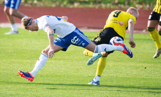 IFK Hässleholms Alexander Sjöström i matchen i division