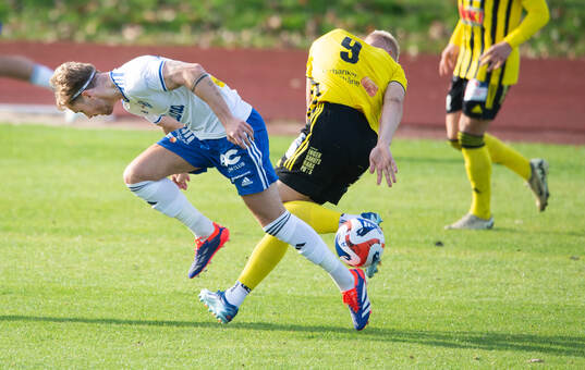 IFK Hässleholms Alexander Sjöström i matchen i division