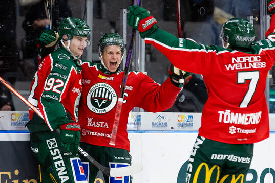 Frölundas Max Friberg jublar