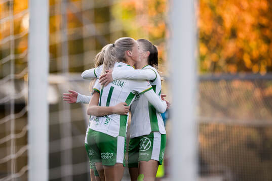 Hammarbys Ellen Wangerheim jublar