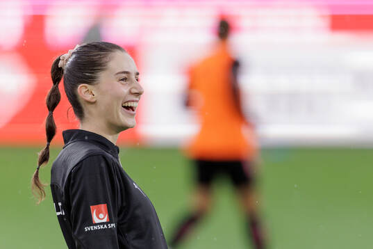 Häckens Clarissa Larisey