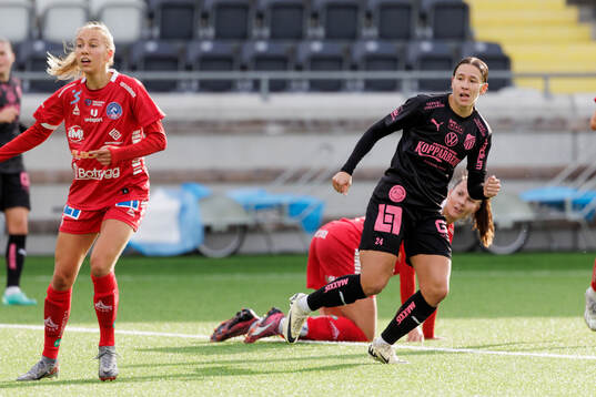 Häckens Tabby Tindell gör 2-1
