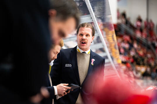 Timrås tränare Olli Jokinen