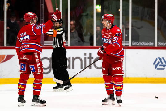 Timrås Anton Lander jublar