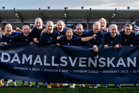 Malmö FFs spelare jublar